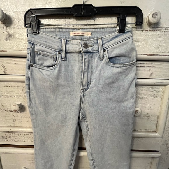 LEVI 521 HIGH RISE SKINNY JEANS - Picture 8 of 9